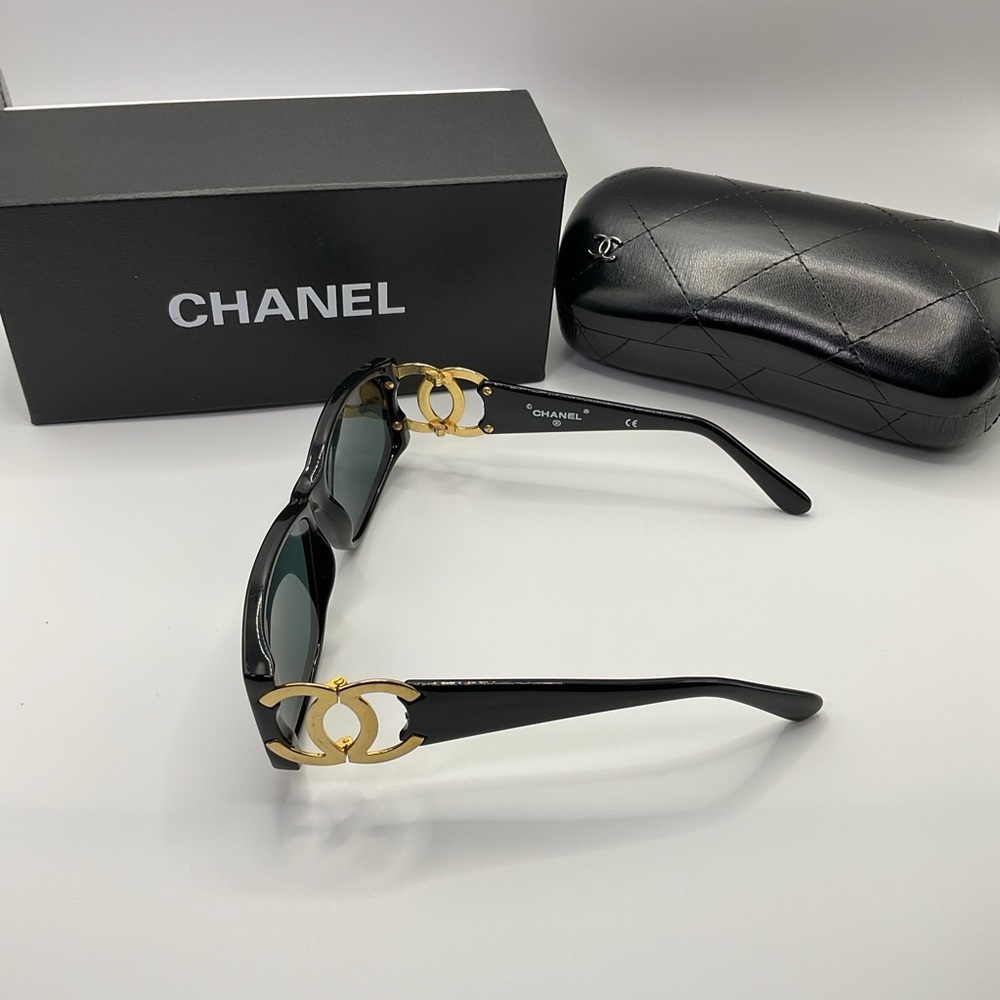 CHANEL Black and Gold Classic Sunglasses - Picture 10 of 14